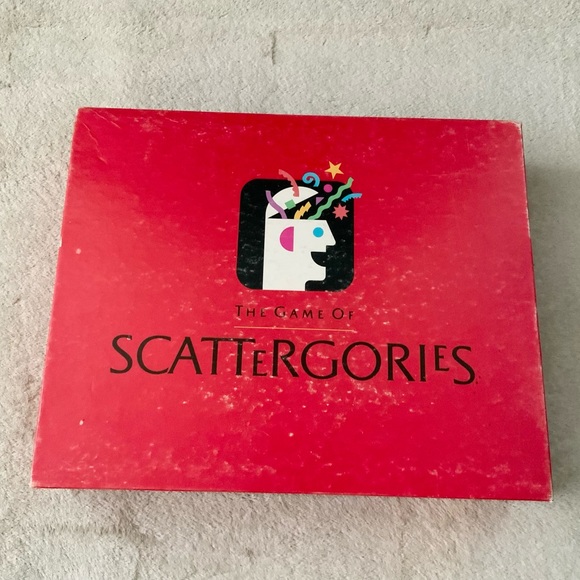 The Game of Scattergories 1988 Milton Bradley - Picture 1 of 3